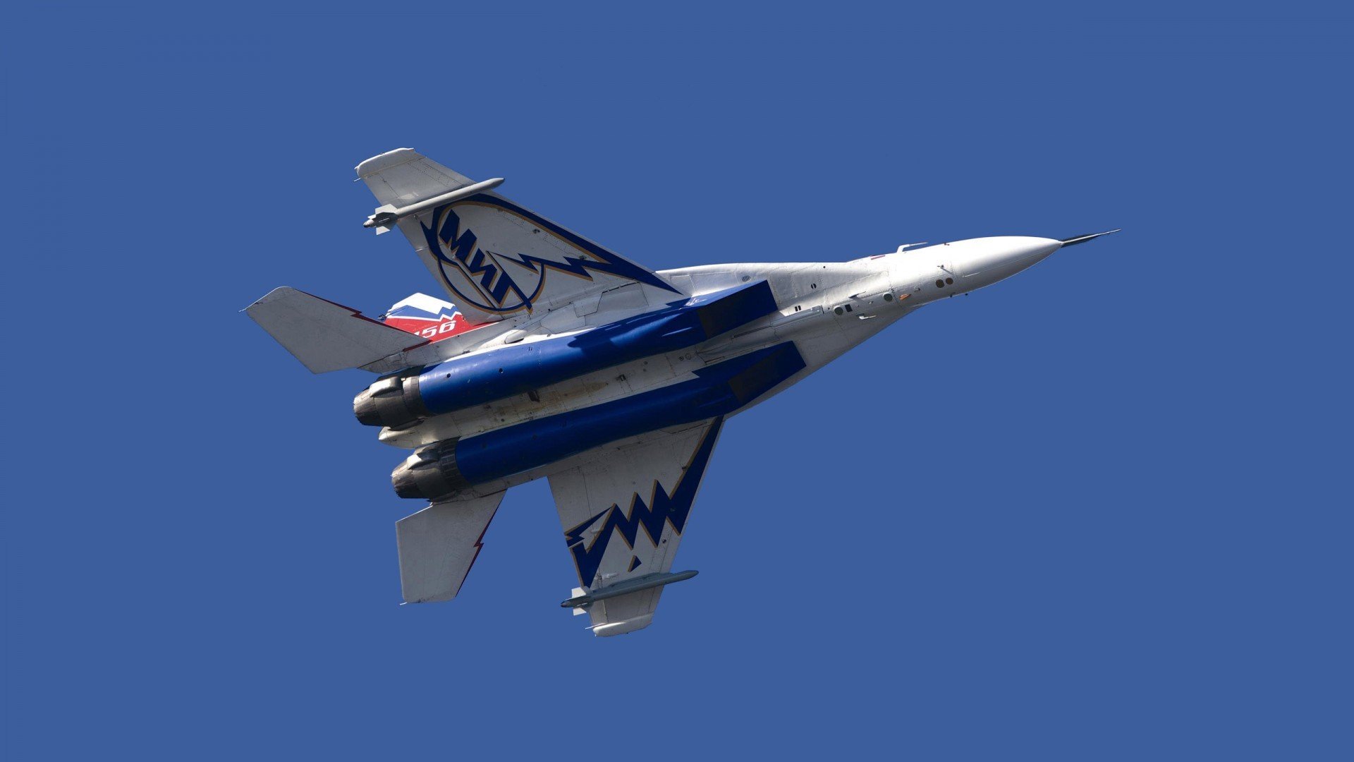 《最受关注的年度电竞人物盘点：行业影响力领袖》，电竞行业领军人物